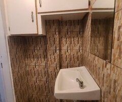 Unfurnished 2 bedroom apartment for rent - 7
