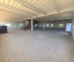 Newly built commercial building for sale - 4